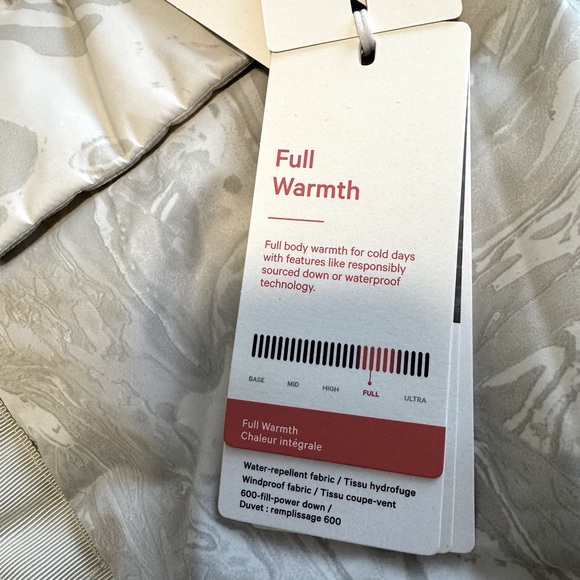 lululemon Team Canada Down Jacket size 6 - Picture 15 of 16